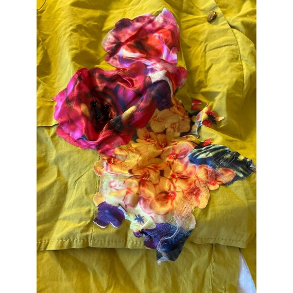 Lizette Collection Hand-Embroidered Upcycled Floral Blouse - Picture 5 of 12